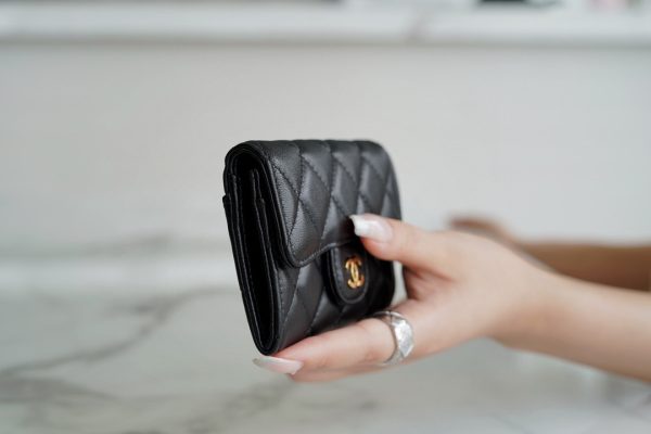 シャネル CHANEL マトラッセ クラシックカードケース ブラック 黒 AP0214 Y01864 C3906 ラムスキン ゴールド金具 - 画像 (3)