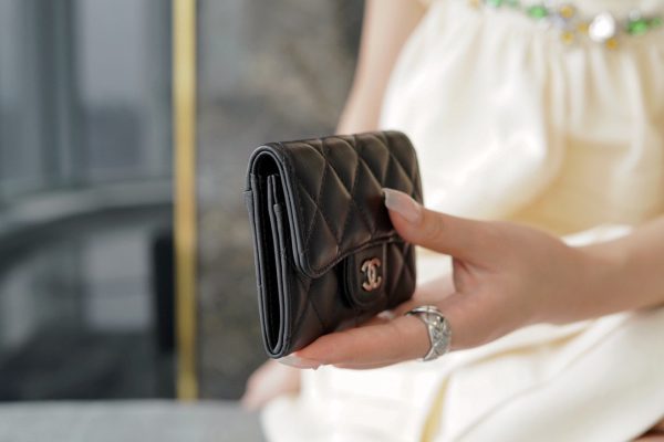 シャネル CHANEL マトラッセ クラシックカードケース ブラック 黒 AP0214 Y01864 C3906 ラムスキン シルバー金具 - 画像 (4)