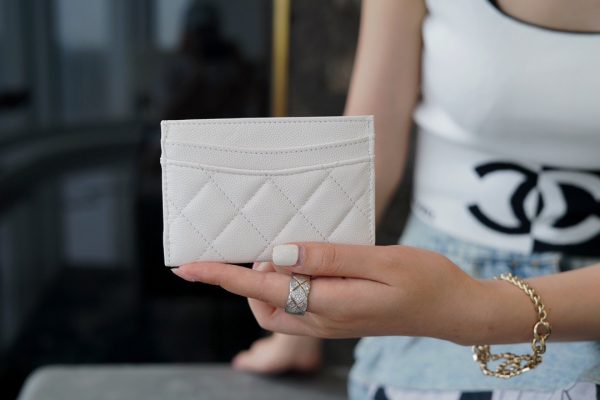 シャネル CHANEL カードケース 名刺入れ ホワイト A31510 Y01480 キャビアスキン ゴールド金具 - 画像 (4)