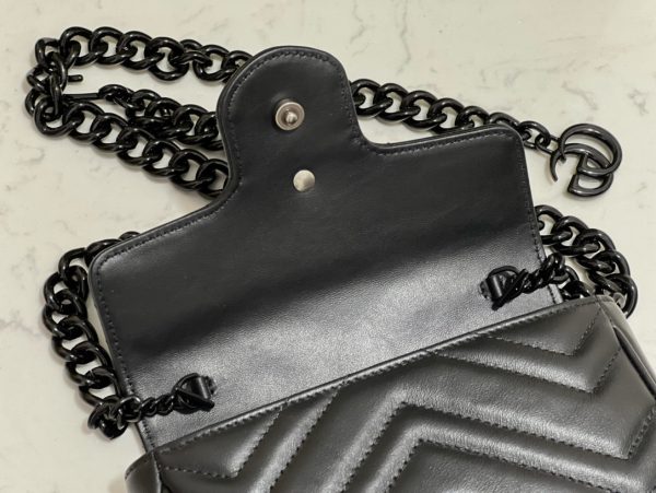 グッチ GGマーモント ベルトバッグ ブラック 699757 レザー シルバー金具 - 画像 (7)