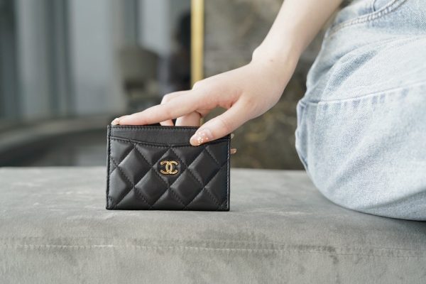 シャネル CHANEL カードケース 名刺入れ ブラック 黒 A31510 Y01480 ラムスキン ゴールド金具
