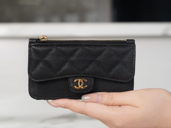 シャネル CHANEL カードケース マトラッセ クラシック ジップ ココマーク ブラック AP2570 キャビアスキン ゴールド金具
