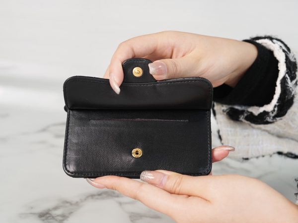シャネル CHANEL カードケース マトラッセ クラシック ジップ ココマーク ブラック AP2570 ラムスキン ゴールド金具 - 画像 (5)