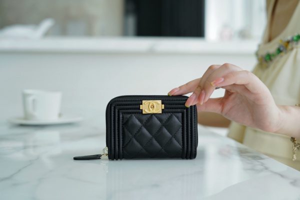 シャネル CHANEL ボーイシャネル コインケース ラウンドジップ ブラック A80602 ラムスキン ゴールド金具 - 画像 (2)
