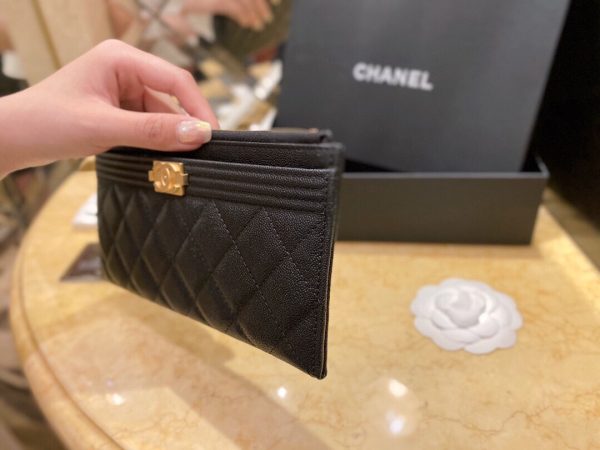 シャネル CHANEL ボーイ マトラッセ ココマーク ラウンドファスナー ブラック 6617 キャビアスキン ゴールド金具 - 画像 (5)