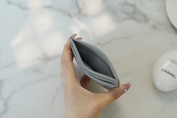 シャネル CHANEL カードケース シャネル19 ライン ブルー AP1167 ラムスキン ゴールド金具 - 画像 (7)