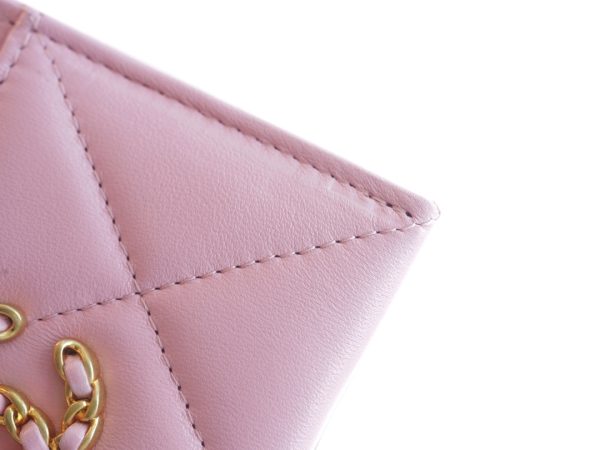 シャネル CHANEL カードケース シャネル19 ライン ピンク AP1167 ラムスキン ゴールド金具 - 画像 (9)
