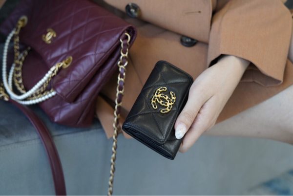 シャネル CHANEL カードケース 19フラップ ココマーク ブラック AP1790 ラムスキン ゴールド金具 - 画像 (7)