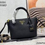 ルイ・ヴィトン Louis Vuitton PMクッションバッグ ホワイト 白 M23466 57790 ゴールド金具