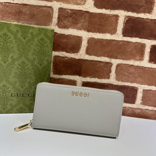 グッチ 長財布 スクリプト ジップアラウンドウォレット グレー 772642 レザー ゴールド金具