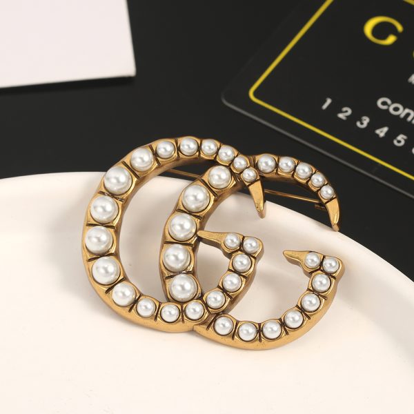グッチ ブローチ，グッチ 蜂 ブローチ，Gucci - グッチ ブローチ/コサージュ，ブローチ GUCCI(グッチ) レディース guccijewelry027