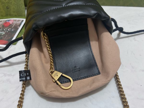 グッチ ショルダーバッグ 2024年 新作 𝐌𝐚𝐫𝐦𝐨𝐧𝐭 ブラック 515763 レザー ゴールド金具 - 画像 (9)