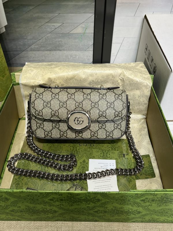 グッチ PETITE GG スーパーミニバッグ ベージュ＆エボニー ‎‎‎‎760194 92TIG 9770 GGスプリームキャンバス×レザー シルバー金具
