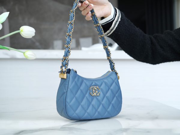 シャネル CHANEL バッグ 新作 2024 19シャネル ブルー AS2356 ラムスキン ゴールド金具 - 画像 (3)