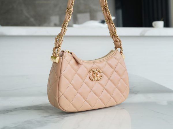 シャネル CHANEL バッグ 新作 2024 19シャネル ベージュ AS2356 ラムスキン ゴールド金具 - 画像 (5)