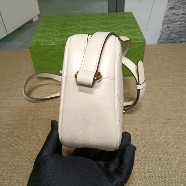 グッチ ブロンディ スモール ショルダーバッグ ホワイト ‎‎‎742360 1IV0G 9022 ラウンド インターロッキングG×レザー ゴールド金具 - 画像 (6)