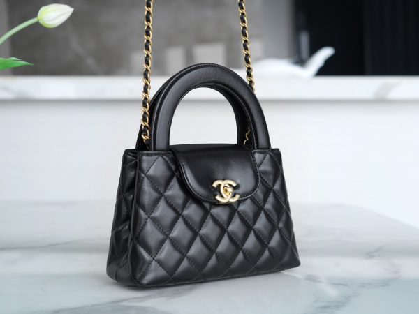 シャネル CHANEL バッグ 新作 2024 Kelly ブラック AS2355 ラムスキン ゴールド金具 - 画像 (3)