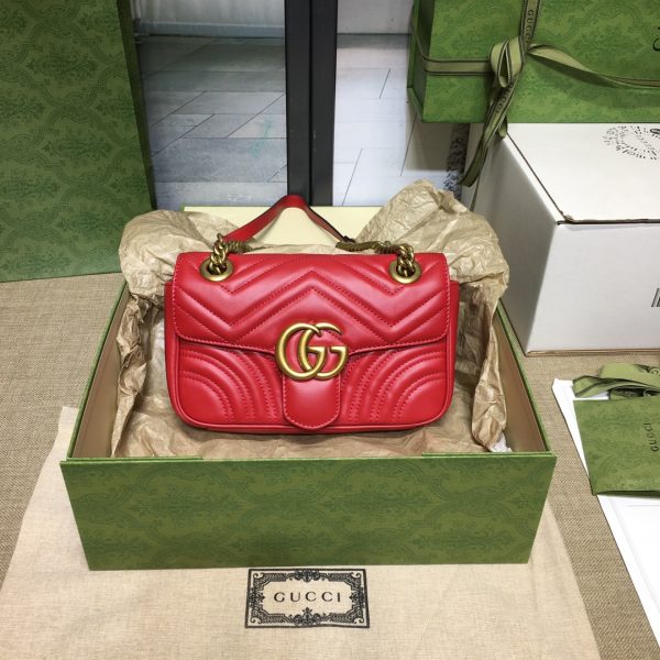 グッチ GGマーモント キルティング ミニバッグ レッド 446744 AABZC 6832 シェブロンレザー ゴールド金具
