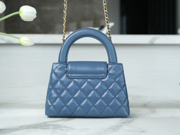 シャネル CHANEL バッグ 新作 2024 Kelly ブルー AS2355 ラムスキン ゴールド金具 - 画像 (4)