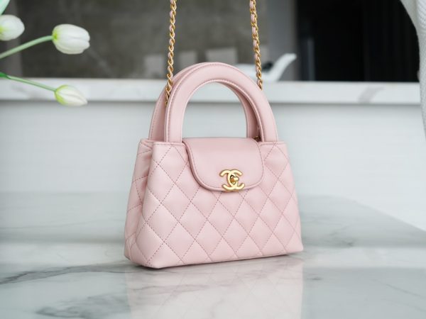 シャネル CHANEL バッグ 新作 2024 Kelly ベビーピンク AS2355 ラムスキン ゴールド金具 - 画像 (4)