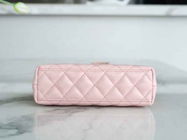 シャネル CHANEL バッグ 新作 2024 Kelly ベビーピンク AS2355 ラムスキン ゴールド金具 - 画像 (8)