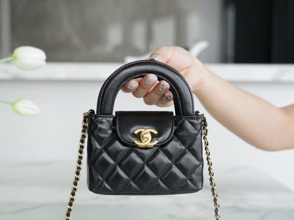 シャネル CHANEL バッグ 新作 2024 Kelly ブラック AS2353 ラムスキン ゴールド金具 - 画像 (2)