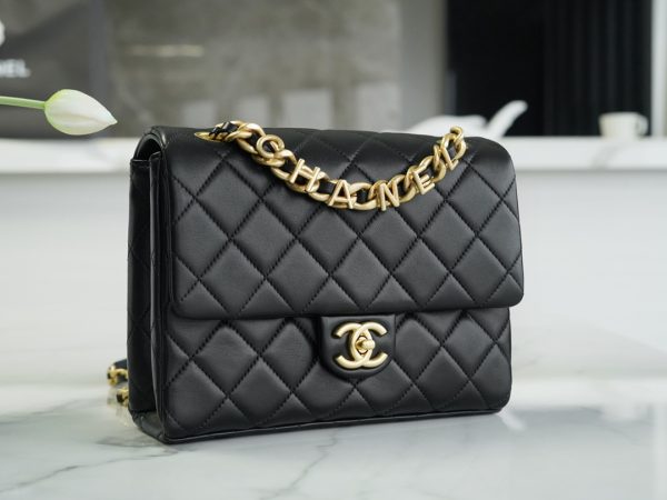 シャネル CHANEL バッグ 新作 2024 ブラック AS2315 ラムスキン ゴールド金具 - 画像 (3)