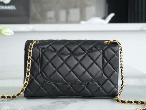 シャネル CHANEL バッグ 新作 2024 ブラック AS2316 ラムスキン ゴールド金具 - 画像 (2)