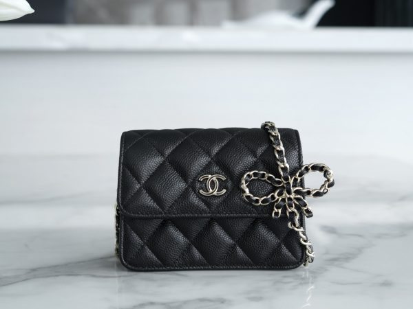 シャネル CHANEL バッグ 新作 2024 ブラック AS2325 キャビアスキン シルバー金具