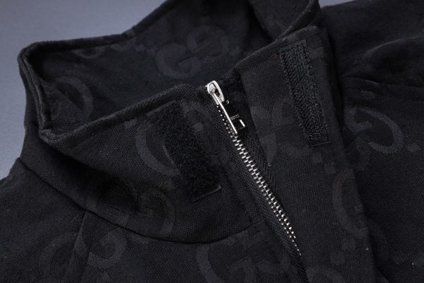 グッチダウンジャケット，グッチジャケットメンズ，グッチ トラックジャケット，グッチナイロンジャケット，グッチボンバージャケット，グッチジャケットレディース gucciclothes067 - 画像 (6)