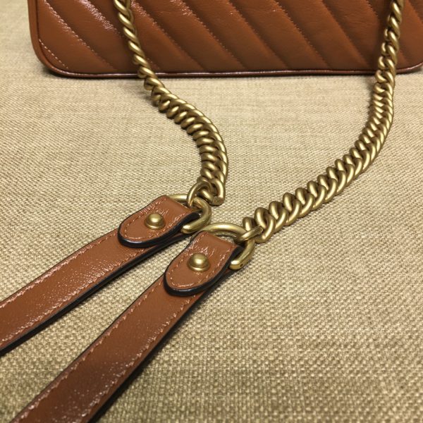 グッチ GGマーモント キルティング スモール ショルダーバッグ ブラウン ‎443497 DTDIT 2535 レザー ゴールド金具 - 画像 (8)