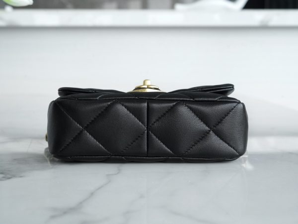シャネル CHANEL バッグ 新作 2024 ブラック AS2331 ラムスキン ゴールド金具 - 画像 (7)