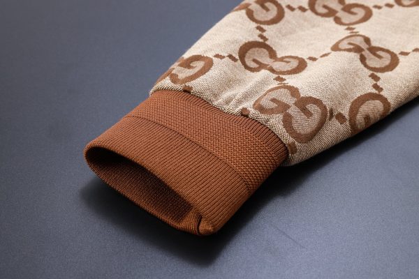 グッチダウンジャケット，グッチジャケットメンズ，グッチ トラックジャケット，グッチナイロンジャケット，グッチボンバージャケット，グッチジャケットレディース gucciclothes069 - 画像 (8)