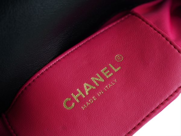 シャネル CHANEL バッグ 新作 2024 ブラック AS2331 ラムスキン ゴールド金具 - 画像 (9)
