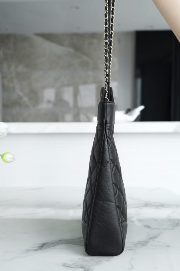 シャネル CHANEL シャネル31 ライン ブラック AS2339 ラムスキン シルバー金具 - 画像 (5)