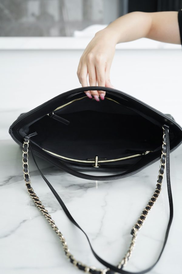 シャネル CHANEL シャネル31 ライン ブラック AS2339 ラムスキン シルバー金具 - 画像 (6)