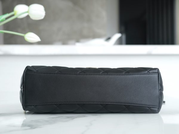 シャネル CHANEL バッグ 新作 2024 ブラック AS2352 ラムスキン シルバー金具 - 画像 (8)