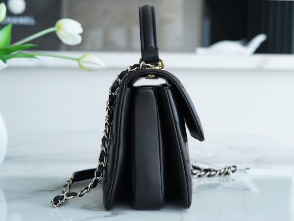 シャネル CHANEL バッグ 新作 2024 TrendyCC ブラック AS323 ラムスキン ゴールド金具 - 画像 (6)