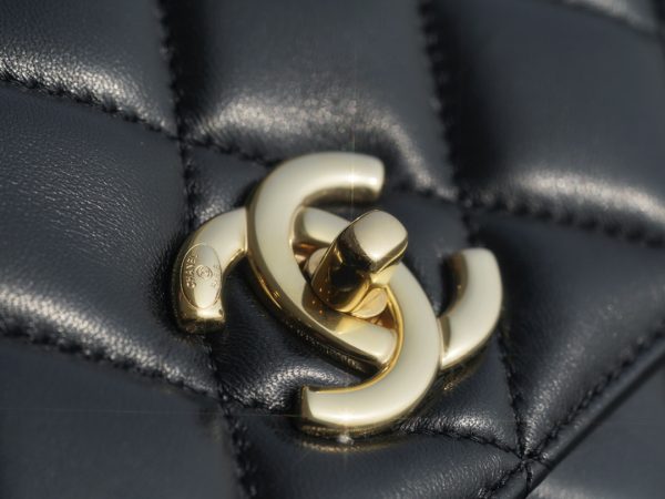 シャネル CHANEL バッグ 新作 2024 TrendyCC ブラック AS3233 ラムスキン ゴールド金具 - 画像 (9)