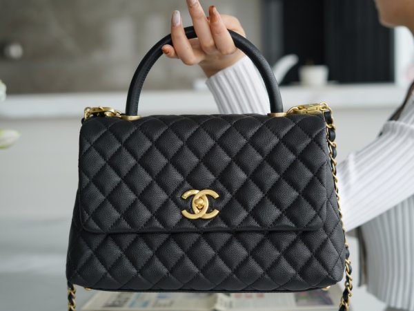 シャネル CHANEL バッグ 新作 2024 Coco Handle ブラック AS5505 キャビアスキン ゴールド金具