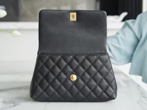 シャネル CHANEL バッグ 新作 2024 Coco Handle ブラック AS7706 キャビアスキン ゴールド金具 - 画像 (5)
