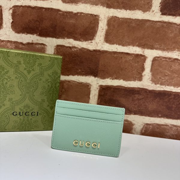グッチ Logo card holder 財布 レディース 春夏 2024 新作 グリーン 773428 0OP0N 3404 レザー ゴールド金具