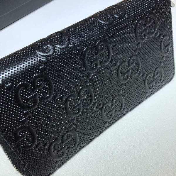グッチ GGエンボス ジップアラウンドウォレット 長財布 ブラック 625558 レザー シルバー金具 - 画像 (4)