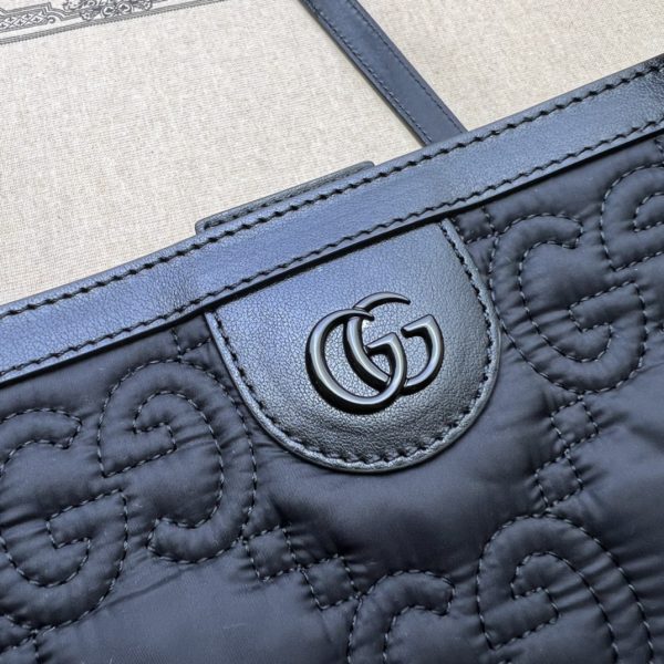 グッチ GGマトラッセ ミディアム トートバッグ ブルー 631685 UM8IG 4157 GGマトラッセ シルバー金具 - 画像 (5)