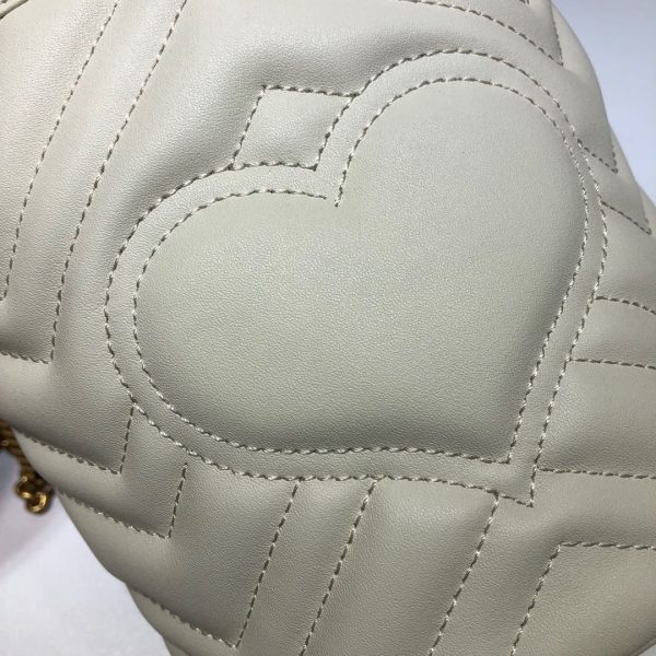 グッチ GGマーモント ミニ バケットバッグ ホワイト 575163 DTDRT 9022 レザー ゴールド金具 - 画像 (7)