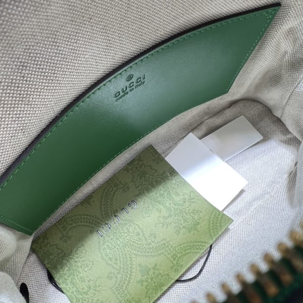 グッチ GGマトラッセ レザー スモール バッグ グリーン 702229 UM8HG 3404 GGマトラッセ ゴールド金具 - 画像 (6)