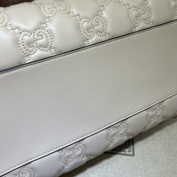 グッチ GGマトラッセ ミディアムバッグ ミニボストン ベージュ 702242 UM8HG 8358 レザー ゴールド金具 - 画像 (3)