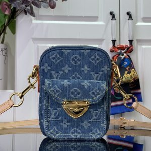 最高級ルイヴィトンスーパーコピー ルイヴィトンバッグコピー 新作 LV リミックス ポシェット･フェアファックス ブルーデニム M82948 モノグラム･デニム ゴールド金具