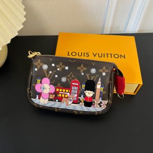 最高級ルイヴィトンスーパーコピー ルイヴィトンポシェットコピー ミニ･ポシェット･アクセソワール モノグラム レッド M82623 モノグラム･キャンバス ゴールド金具 lv202401064