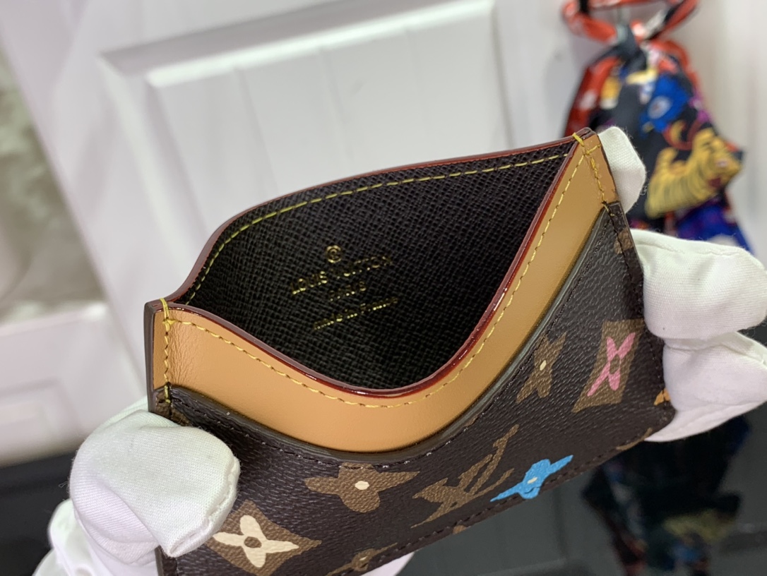 最高級ルイヴィトンスーパーコピー ルイヴィトンカードケースコピー ポルト カルト・サーンプル チョコレート m83348 ダミエ・キャンバス - 画像 (3)